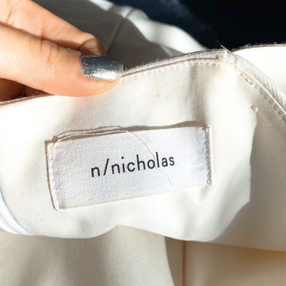 🐚 NICHOLAS IVORY COLD SHOULDER CORSET RUFFLE MINI DRESS! - Picture 6 of 16